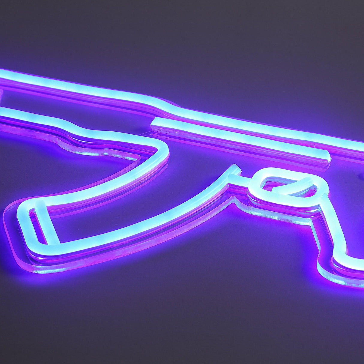 AK-47 Neon Vägglampa Blå-Lampconcept.se