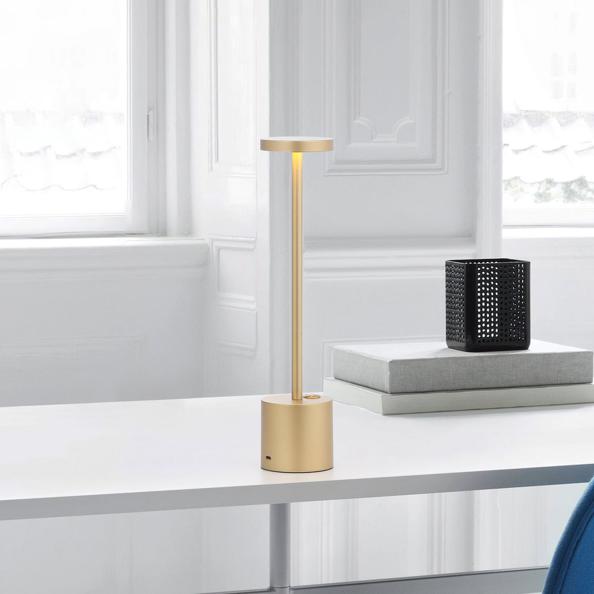 Bologna LED Sladdlös Bordslampa Mässing-Lampconcept.se