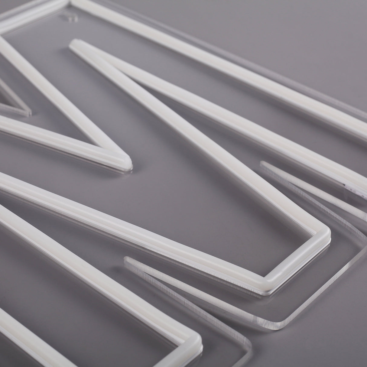 Letter M Neon Wandlamp