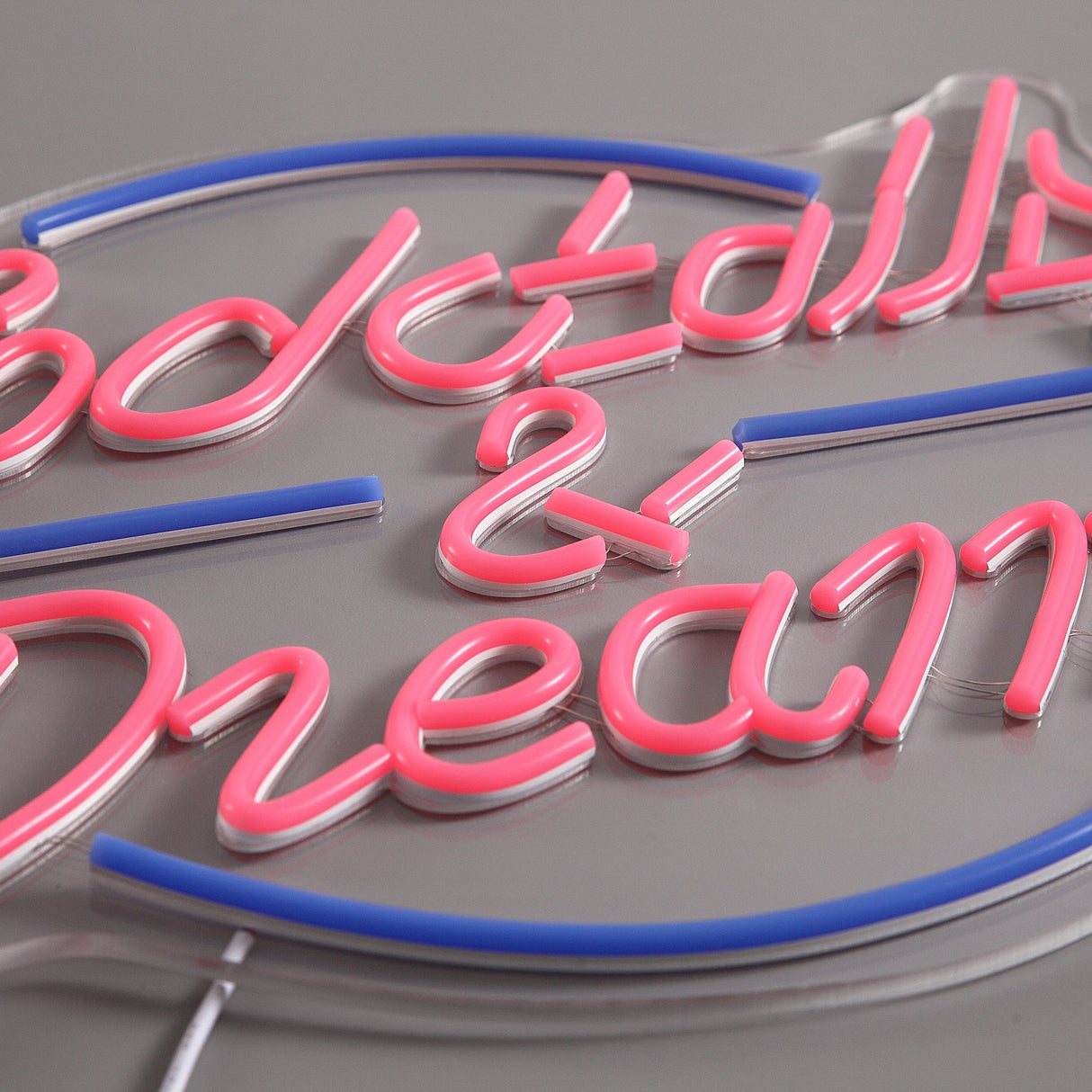 Cocktails and Dreams Neon vägglampa-Lampconcept.se