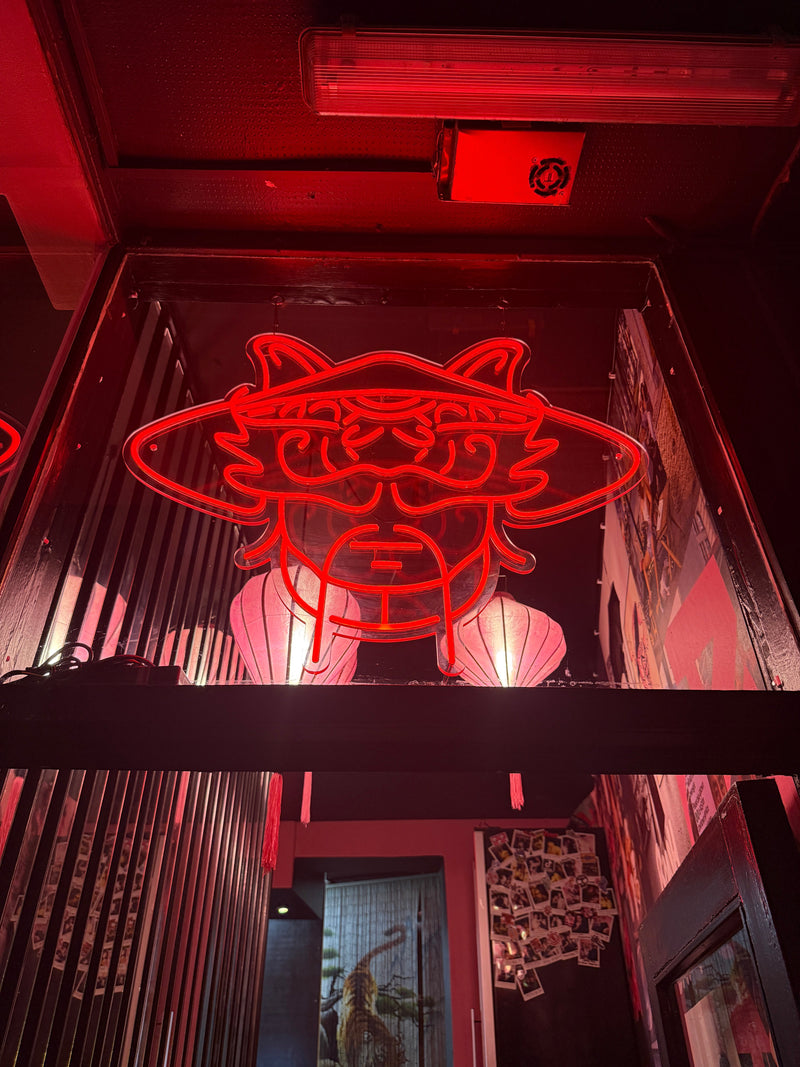 Egendesignad neonskylt för restaurang