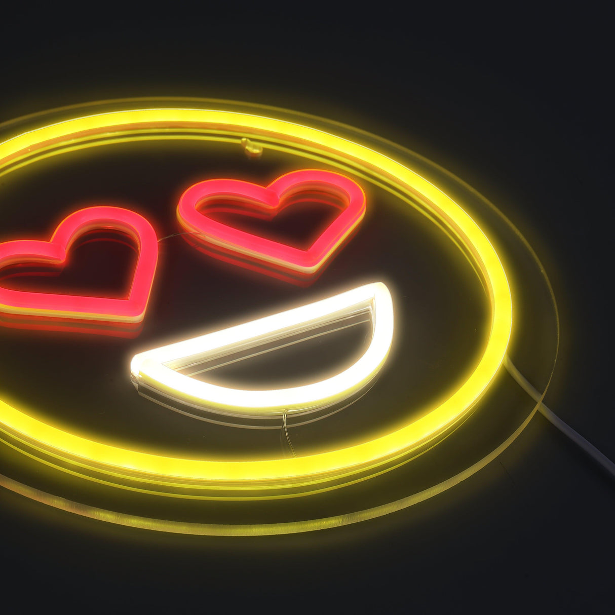 Emoji Love Neon Vägglampa-Lampconcept.se