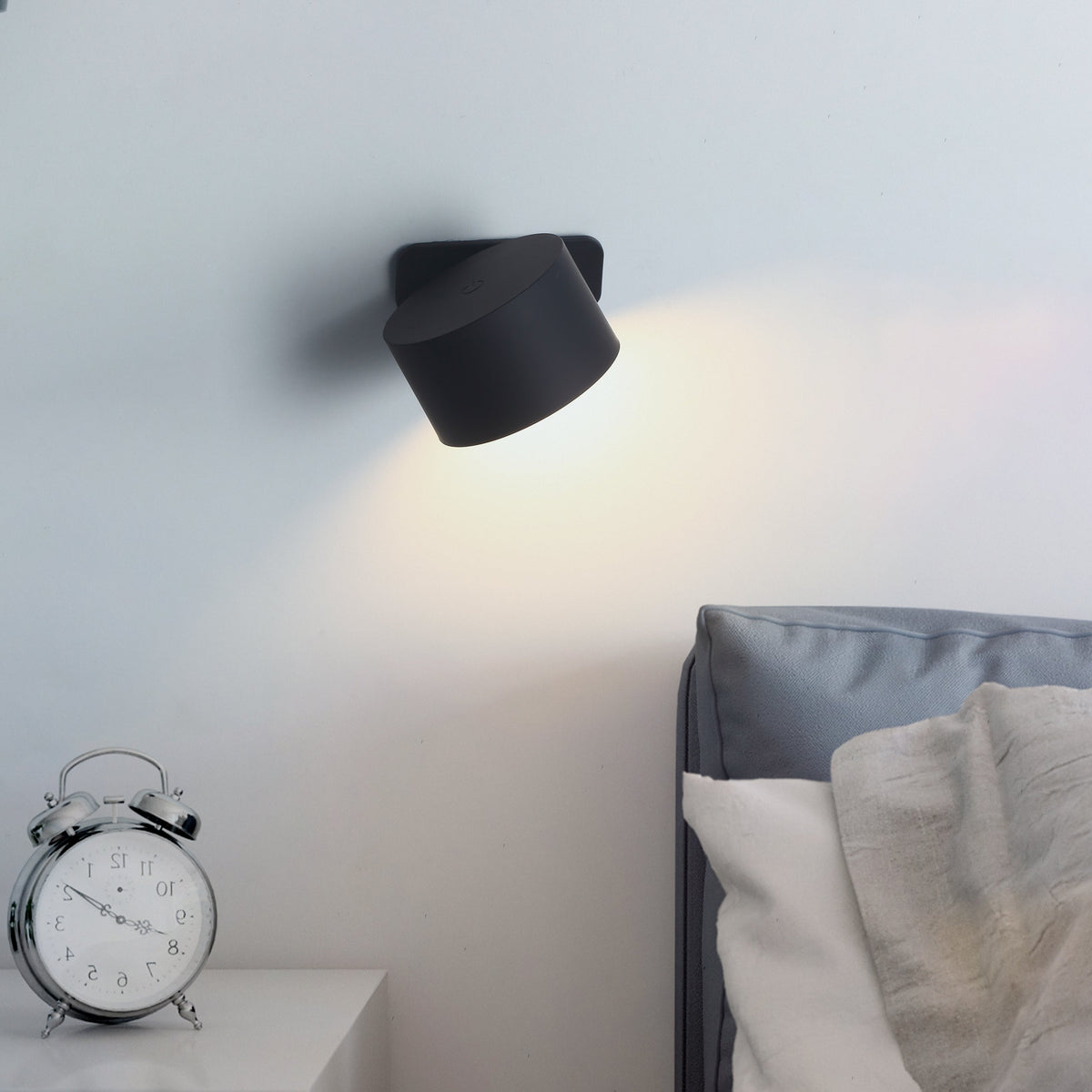 Ticky Magnetische Wandlamp Zwart