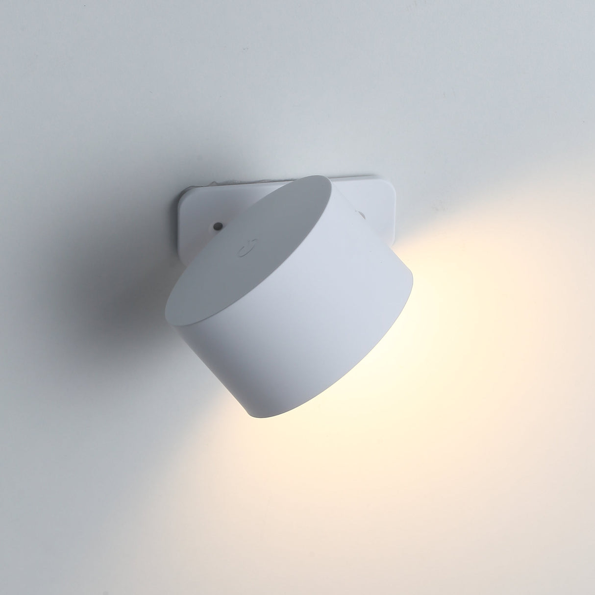 Ticky Magnetische Wandlamp Wit