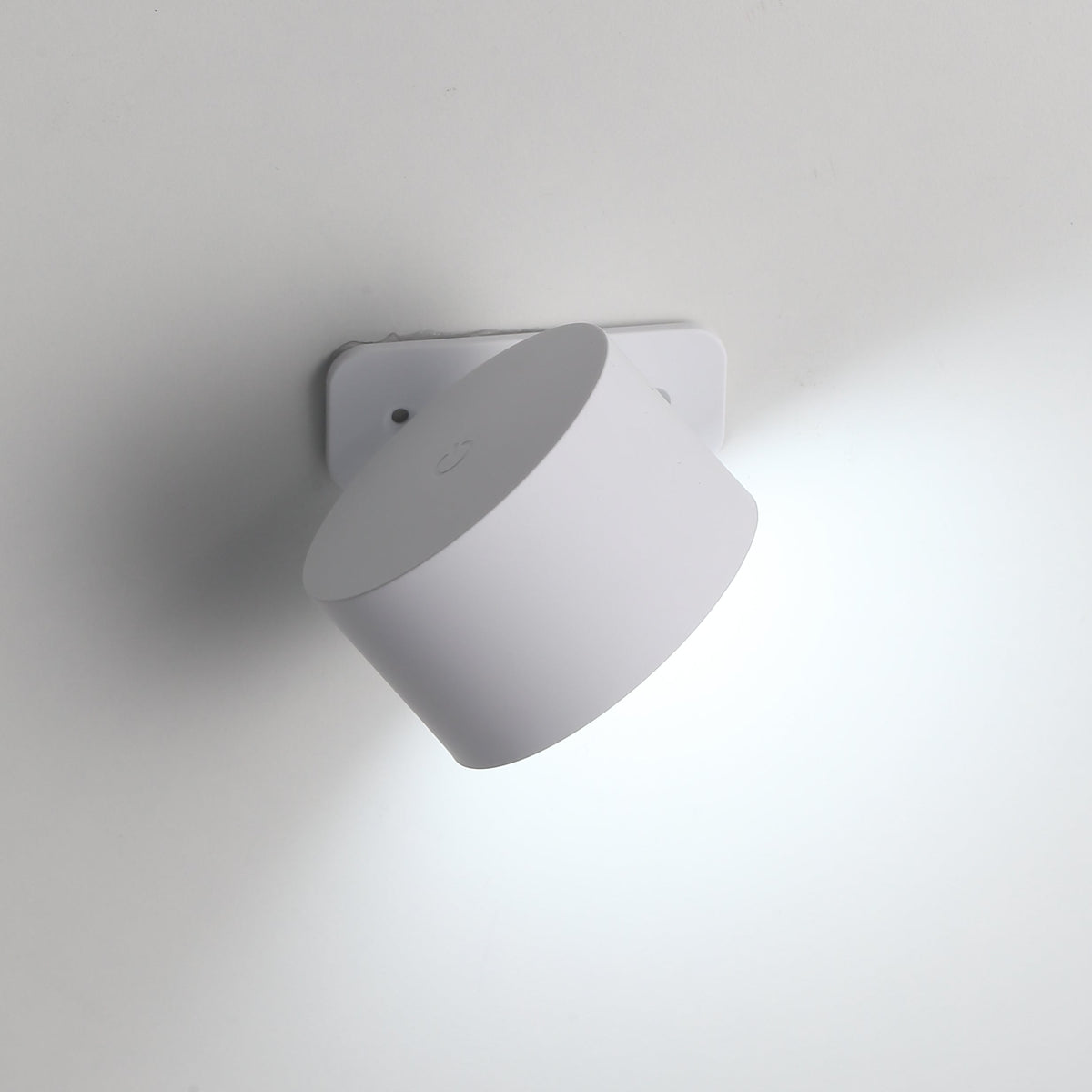 Ticky Magnetische Wandlamp Wit