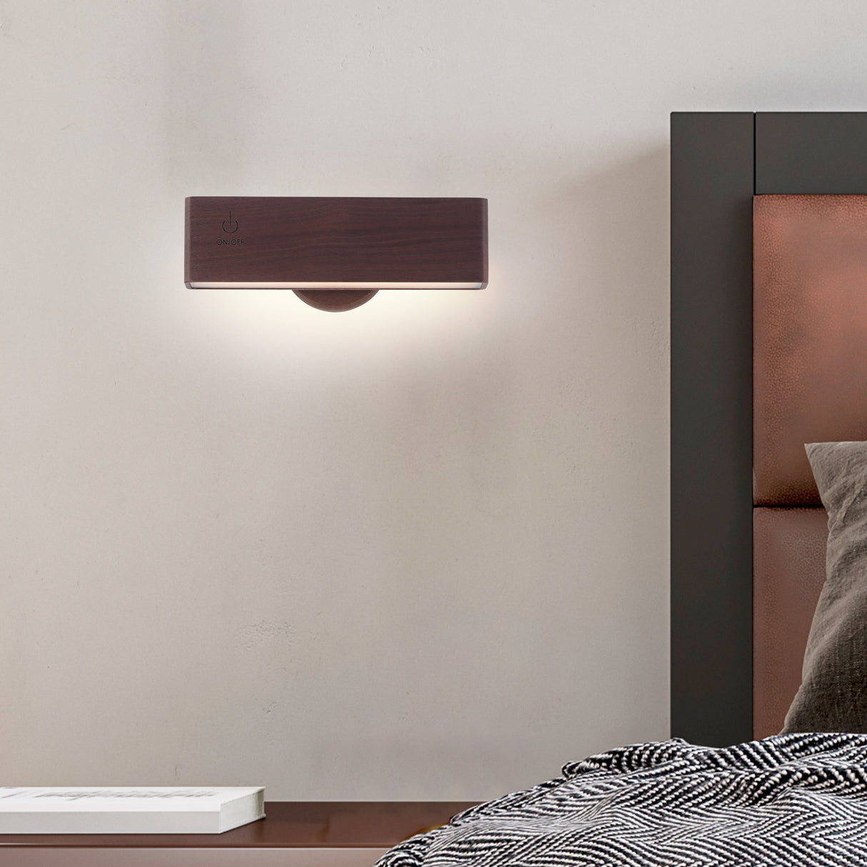 Berk Draadloze Wandlamp Donker