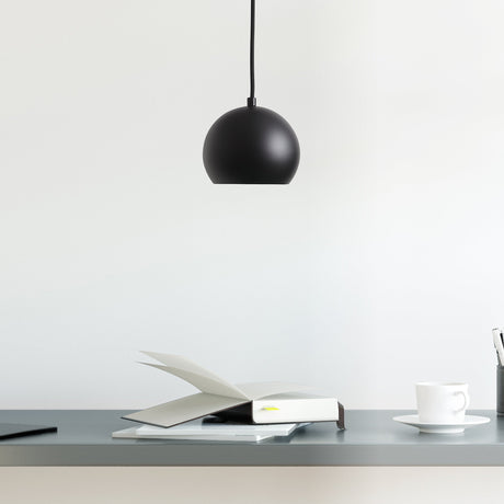 Mellow Taklampa Ø20 Svart-Lampconcept.se