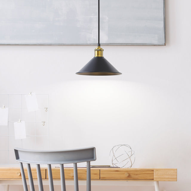 Coffee Taklampa Ø22 Svart/Mässing-Lampconcept.se