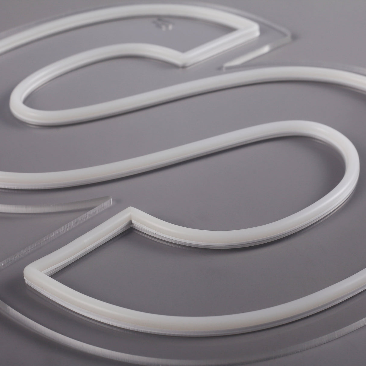 Letter S Neon Wandlamp