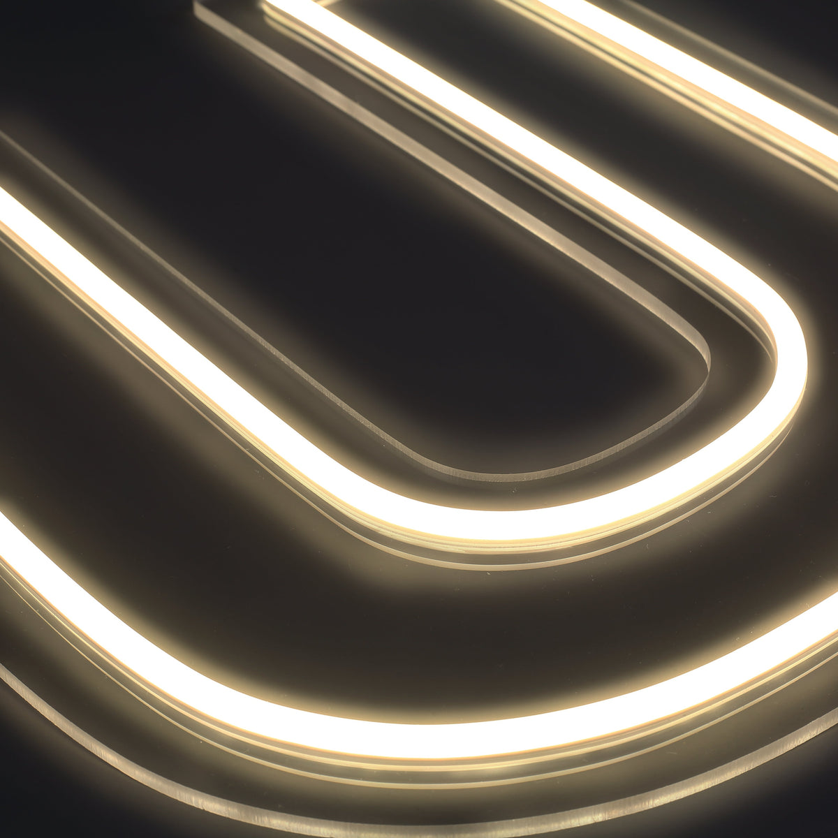 Letter U Neon Wandlamp