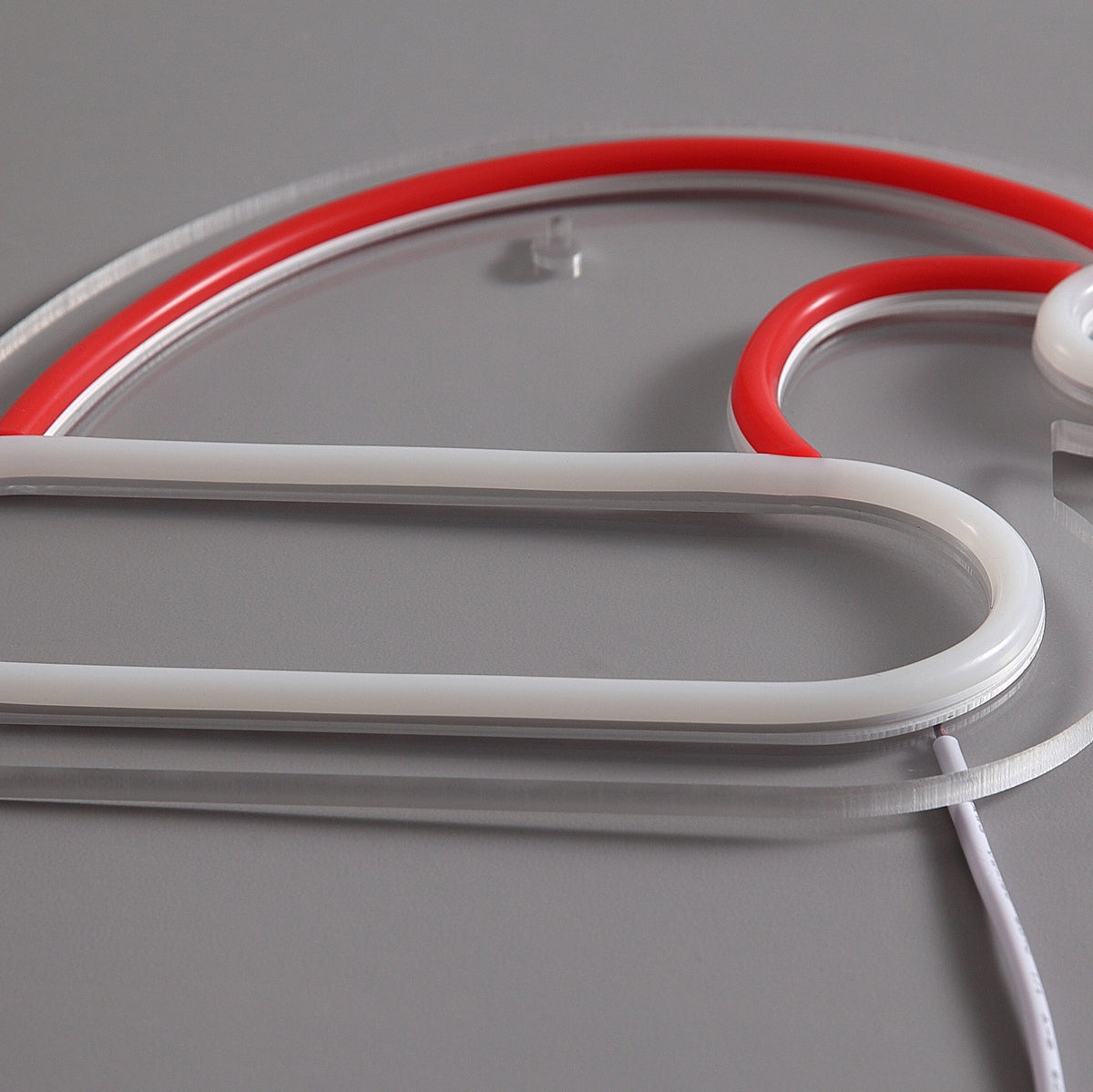 Tomtehatt Neon Vägglampa-Lampconcept.se