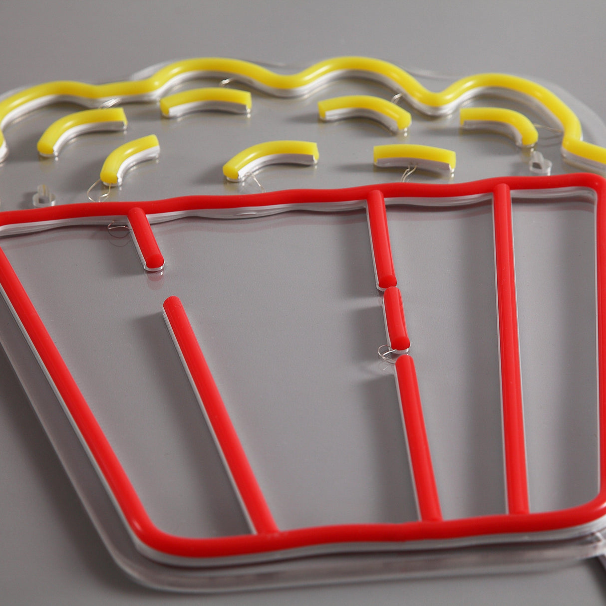 Popcorn Neon Vägglampa-Lampconcept.se