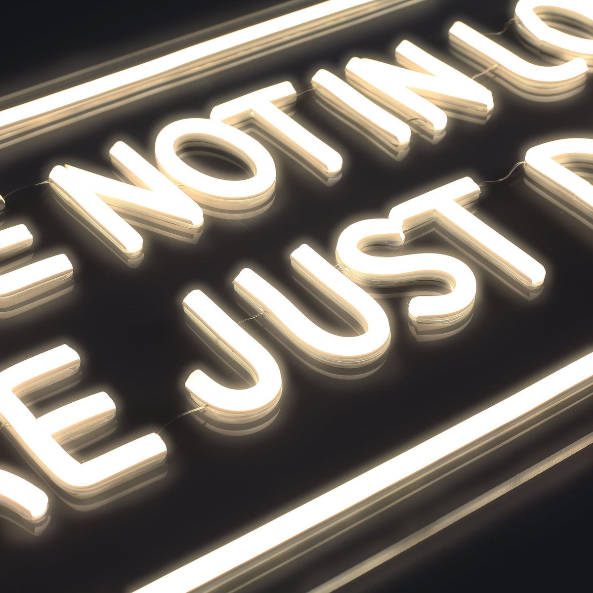 Youre Not In Love Neon Vägglampa-Lampconcept.se