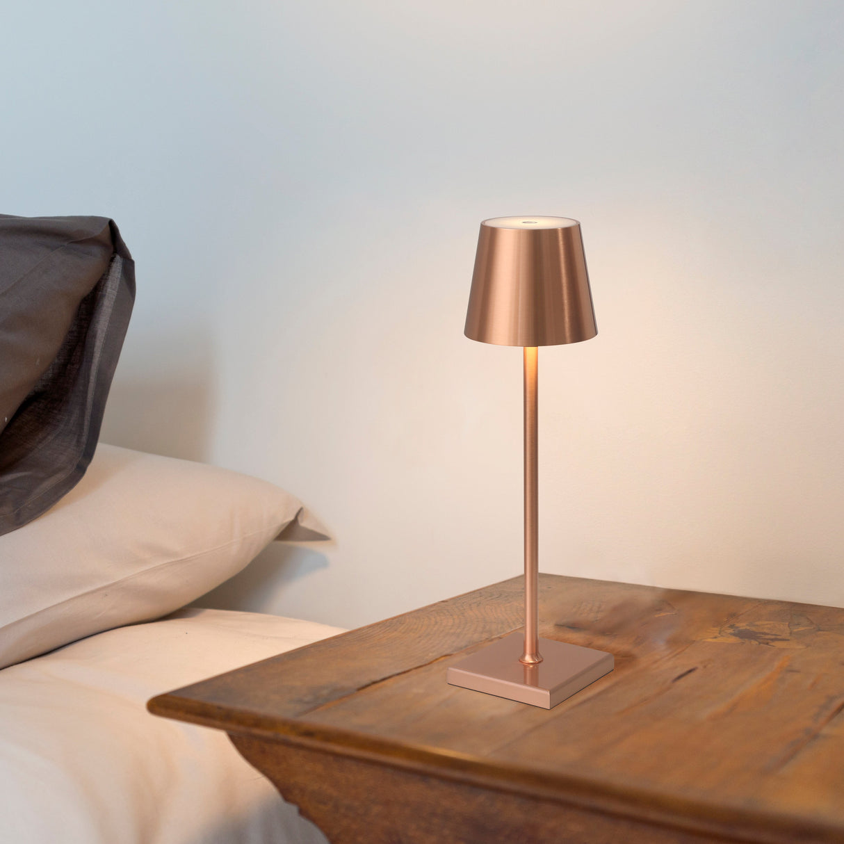 Garda 38cm Sladdlös IP54 Koppar-Lampconcept.se